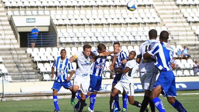 CSA x Treze, no Rei Pelé (Foto: Ailton Cruz/Gazeta de Alagoas) CSA x Treze, no Rei Pelé (Foto: Ailton Cruz/Gazeta de Alagoas)