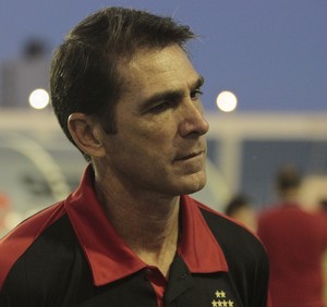 Luciano Dias, técnico do Sergipe (Foto: Osmar Rios / GloboEsporte.com)