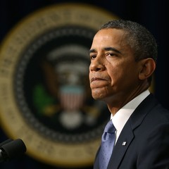 No auge da crise, o presidente Barack Obama é eleito. Em fevereiro de 2009, ele lança o plano de reativação de US$ 787 bilhões para fomentar o consumo, reduzir os impostos e diminuir a taxa de desemprego (Foto: Getty Images)