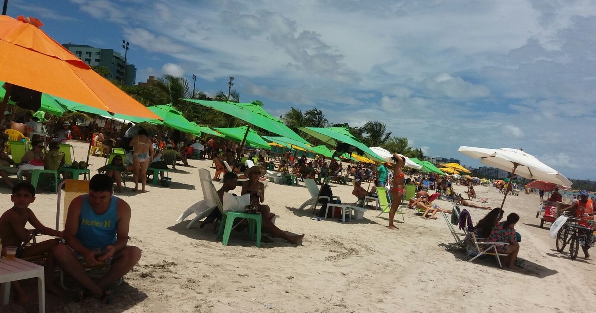 G Praias Ficam Lotadas No Domingo De Carnaval Em Macei Not Cias