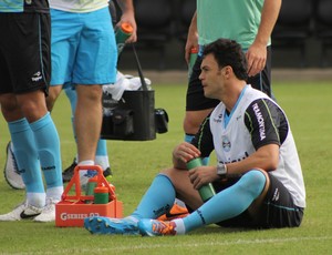 Kleber é reintegrado ao grupo do Grêmio (Foto: Diego Guichard)
