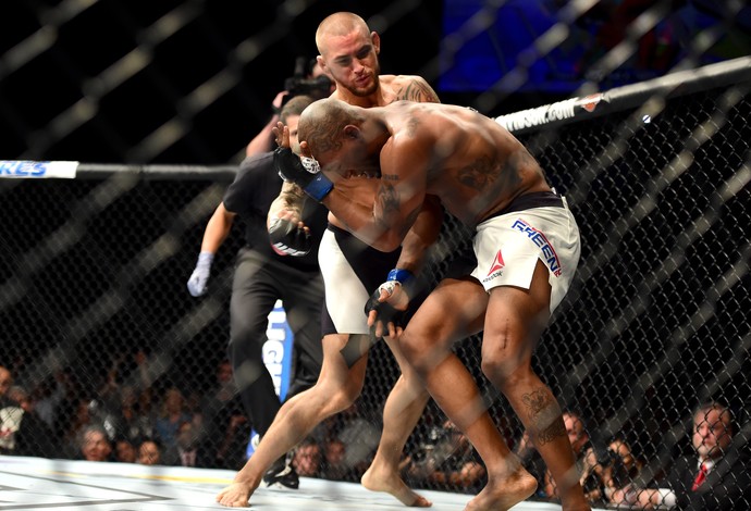 Dustin Poirier Bobby Green UFC 199 (Foto: Getty Images) Dustin Poirier Bobby Green UFC 199 (Foto: Getty Images)