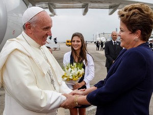 Dilma recepciona o Papa Francisco no Rio de Janeiro (Foto: Roberto Stuckert Filho/PR)