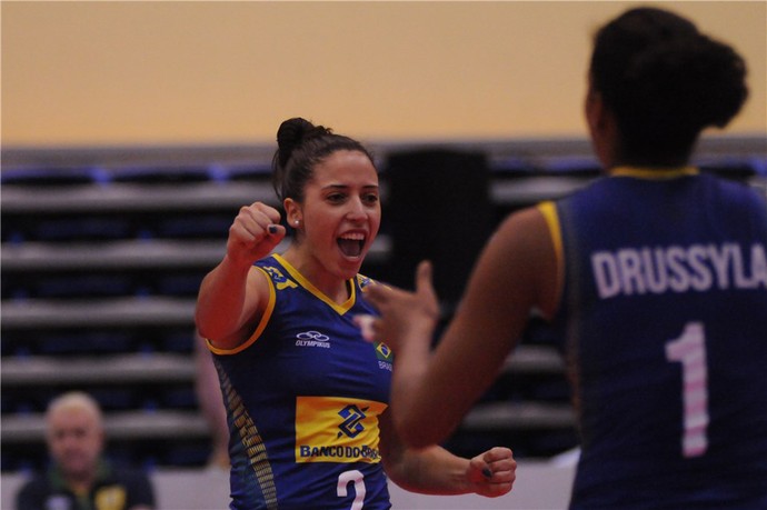 Capitã, Lana Conceição fez 15 pontos na partida contra o Japão (Foto: Divulgação/FIVB)