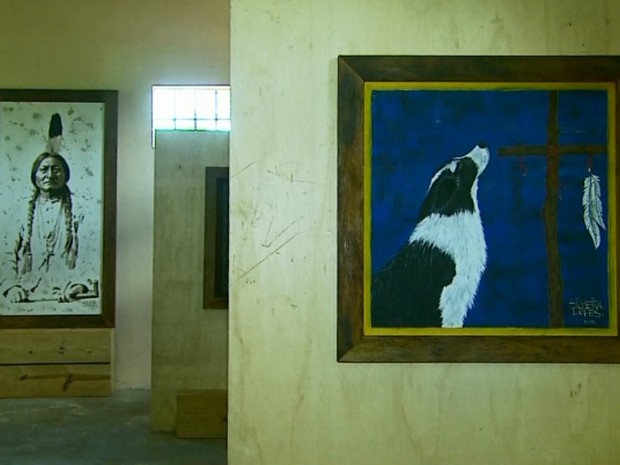 Exposição do artista Daniel Silveira Lopes inaugura Estação Ferroviária de Passos, MG (Foto: Reprodução EPTV) Exposição do artista Daniel Silveira Lopes inaugura Estação Ferroviária de Passos, MG (Foto: Reprodução EPTV)