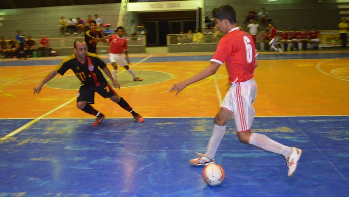 Bayer goleia e quer a classificação na Copa Rede Amazônica de Futsal no AP (Foto: Jonhwene Silva/GE-AP)