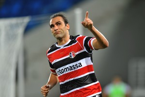 Léo Gamalho Santa Cruz (Foto: Aldo Carneiro / Pernambuco Press)