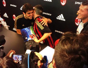 Kaká, do Milan, em evento promocional da Adidas (Foto: Reprodução / Twitter)