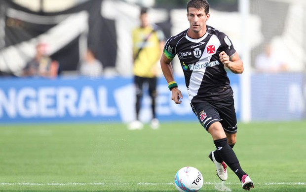 pedrinho despedida Vasco x Ajax (Foto: Marcelo Sadio / Site Oficial do vasco)