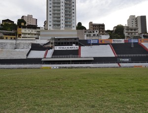 Estádio Sumaré (Foto: Sidney Magno Novo/GloboEsporte.com)