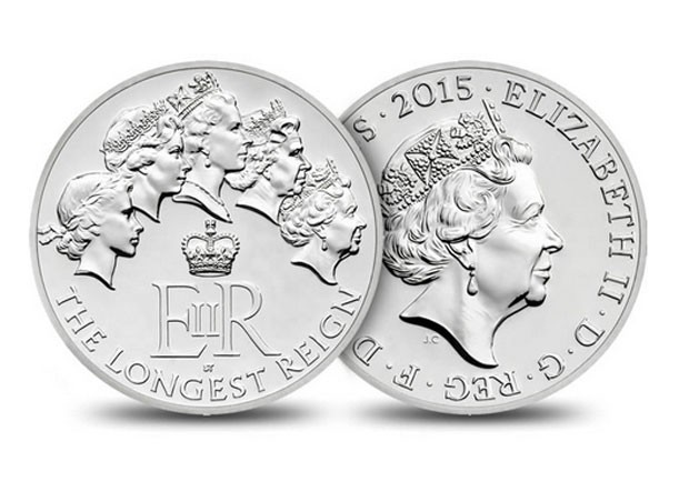 A casa da moeda do Reino Unido (Royal Mint) lançou nesta terça-feira (1º) uma edição especial de moedas que celebra o reinado de Elizabeth II, que está muito perto de se transformar no mais longevo da história britânica (Foto: Reprodução/Royal Mint)