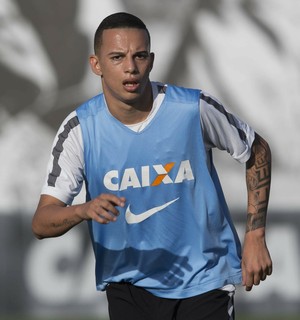 Encostado no Corinthians, artilheiro da Copinha de 2015 aguarda propostas