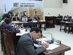 Câmara Vereadores Uberaba (Foto: Reprodução/TV Integração)