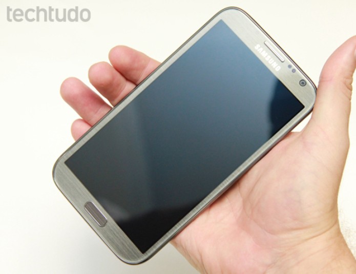 Manuseio do Galaxy Note 2 (Foto: Allan Melo/TechTudo) Manuseio do Galaxy Note 2 (Foto: Allan Melo/TechTudo)