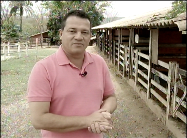 João Edwar apresenta o Inter TV Rural aos domingos (Foto: Reprodução / Inter TV)