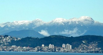Neve faz Florianópolis parecer o Chile em fotos; confira imagens da cidade (Celso Martins/Arquivo Pessoal)