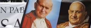João Paulo II e João XXIII se tornam santos (AP Photo/Alessandra Tarantino)