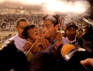 neymar ganso festa santos campeão paulista (Foto: Tiago Queiroz / Agência Estado)