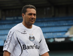 Vanderlei Luxemburgo, técnico do Grêmio (Foto: Diego Guichard / GLOBOESPORTE.COM)