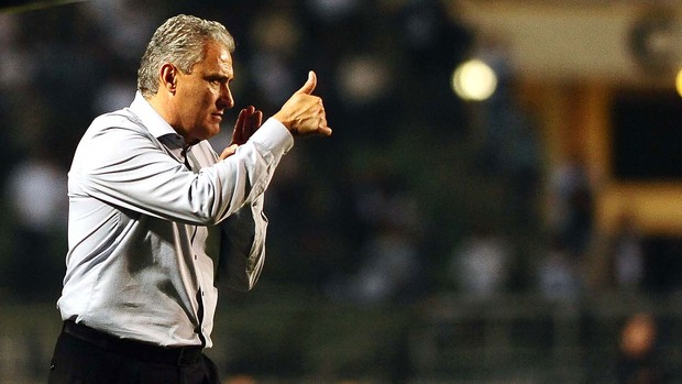 Tite, Corinthians x Ponte Preta (Foto: Marcos Ribolli / GLOBOESPORTE.COM)