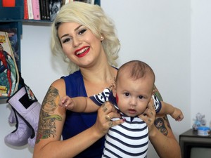 Ex-ativista diz que maternidade ajudou na mudança de pensamento (Foto: Fabio Rodrigues/G1)