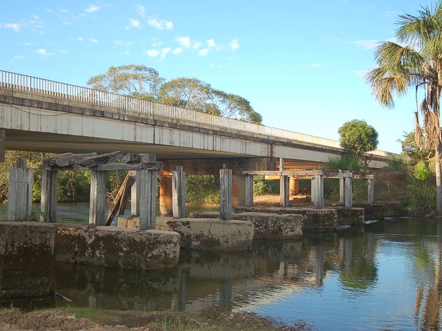 Ponte sobre o rio Manuel Alves, em Campos Lindos (Foto: Divulgao/MPE TO)