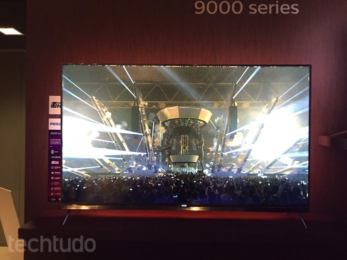 Linha 9000 da Philips tem HDR além da tela 4K (Foto: Laura Martins/TechTudo) Linha 9000 da Philips tem HDR além da tela 4K (Foto: Laura Martins/TechTudo)