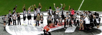 Atlético abre contra Newell's; siga aqui (Fernando Martins)