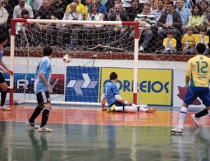 Brasil enfrenta Argentina pelas Eliminatórias do Mundial (Foto: Zorosa Filho / CBFS)