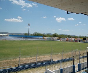 Estádio Nildo Pereira - Serra Talhada (Foto: Tiago Medeiros / GloboEsporte.com)
