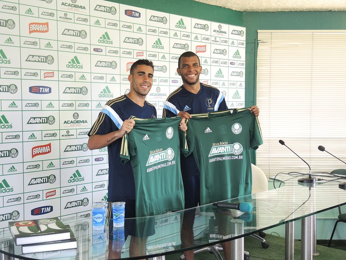 Gabriel esquece problemas do Botafogo e promete títulos no Verdão