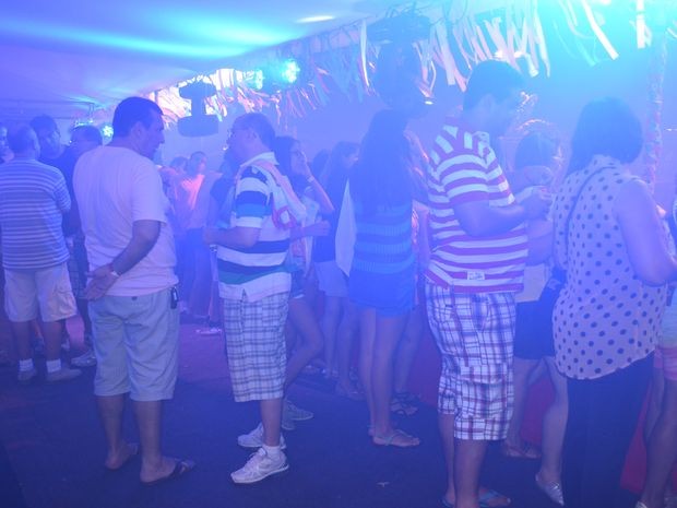 Camarote de divulgação do Carnaval de Canindé do São Francisco (Foto: Marina Fontenele/G1 SE)