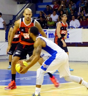 Flamengo x Macaé - basquete final estadual (Foto: Amanda Kestelman) Flamengo x Macaé - basquete final estadual (Foto: Amanda Kestelman)
