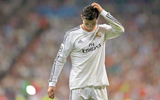 Cristiano Ronaldo cabeça jogo Real Madrid (Foto: Reuters)