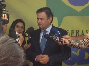 O senador Aécio Neves em encontro com representantes de diretórios regionais do PSDB, em Brasília (Foto: Priscilla Mendes / G1)