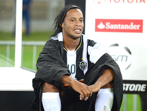 Ronaldinho Atlético-MG festa título Libertadores (Foto: AFP)