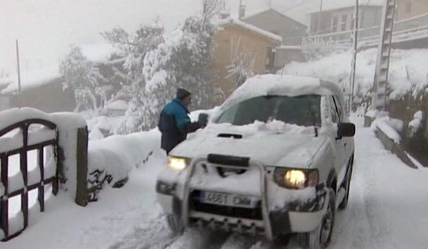 Neve bate recordes e surpreende europeus (Foto: Reprodução/BBC)