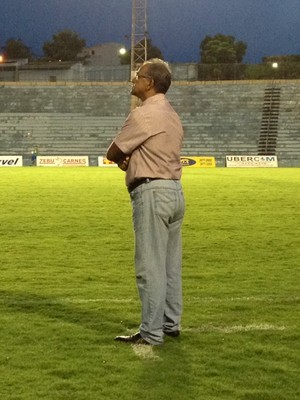 Wantuil Rodrigues, técnico, Uberaba Sport (Foto: Felipe Santos)