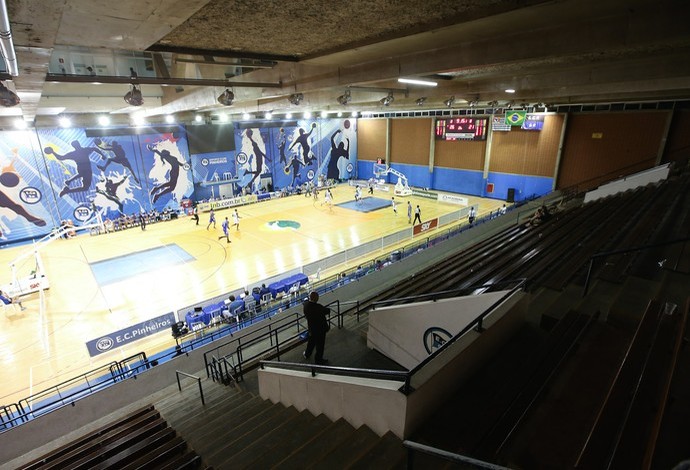 Palmeiras consegue efeito suspensivo, e jogará com torcida contra o Mogi