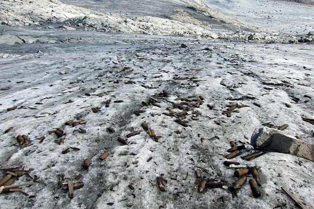 Munição usada na 1ª Guerra Mundial descoberta na Itália. (Foto: Maffei Glauco/EPA/EFE)