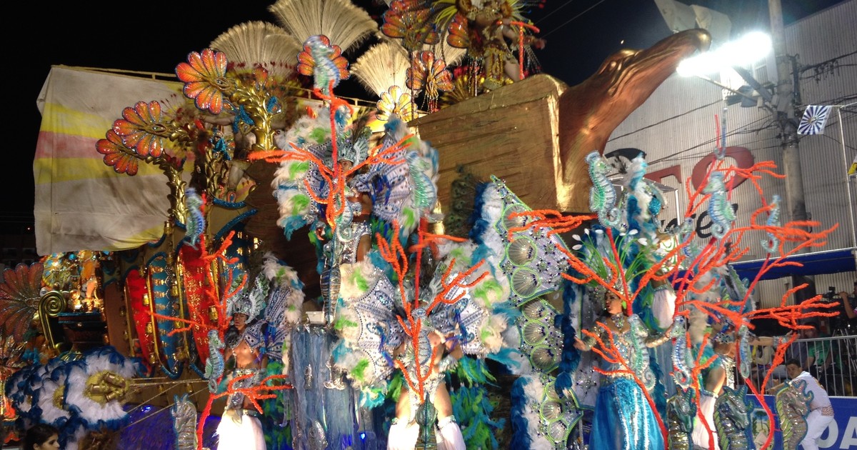 Escolas de samba de Joaçaba se preparam para 2 dias de desfiles - Globo.com