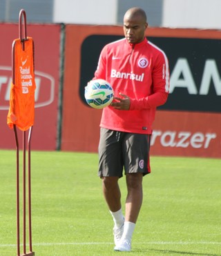 D'Alessandro Rodrigo Moledo Inter (Foto: Tomás Hammes / GloboEsporte.com)