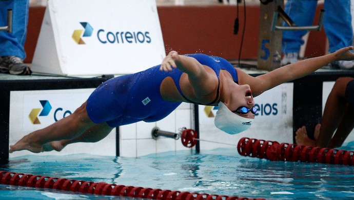 Fernanda Delgado natação (Foto: Eduardo Fonseca/CBDA)