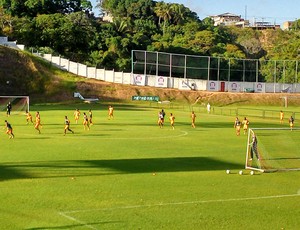 treino do vitória (Foto: Eric Luis Carvalho/Globoesporte.com)
