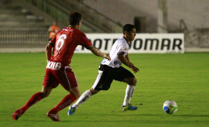Botafogo-PB x Salgueiro, no Estádio Almeidão (Foto: Kleide Teixeira / Jornal da Paraíba)