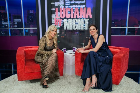 Rosane Malta e Luciana Gimenez  (Foto: RedeTV/VieiraPress)