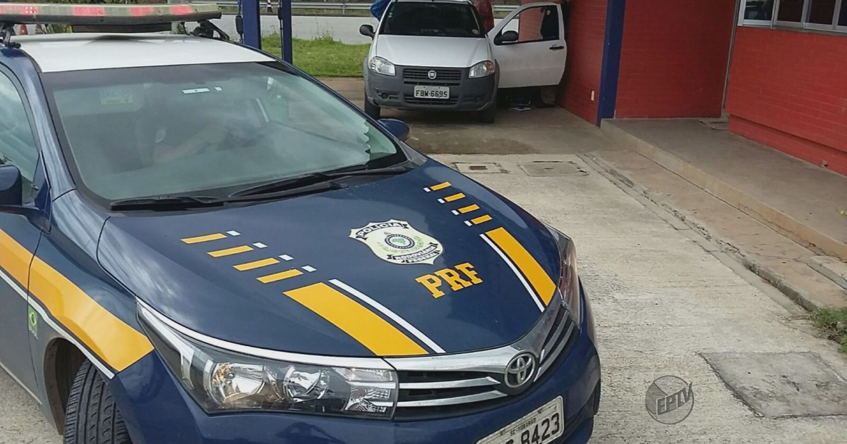 Vítima de sequestro é resgatada na rodovia Fernão Dias, em Camanducaia - Globo.com