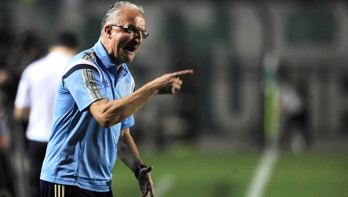 Dorival cita recuperação e comemora resgate da confiança do Palmeiras