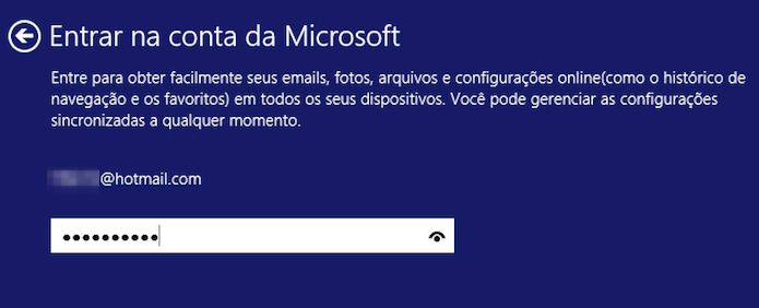 Confirme a senha da sua conta Microsoft para finalizar a instalação (Foto: Reprodução/Helito Bijora) 
