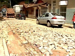 Município de Santa Teresa após duas enchentes (Foto: Reprodução/ TV Gazeta)
